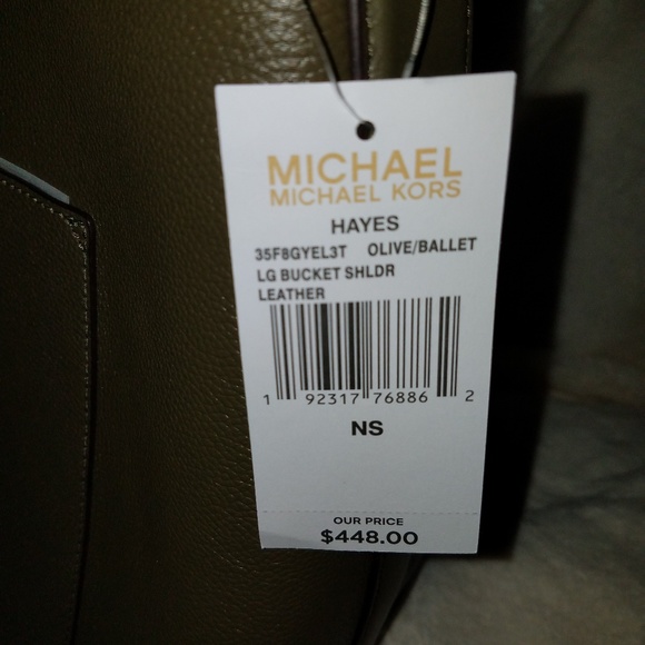 Michael Kors Hayes Olive Large Bucket Shoulder Bag - Picture 3 of 4